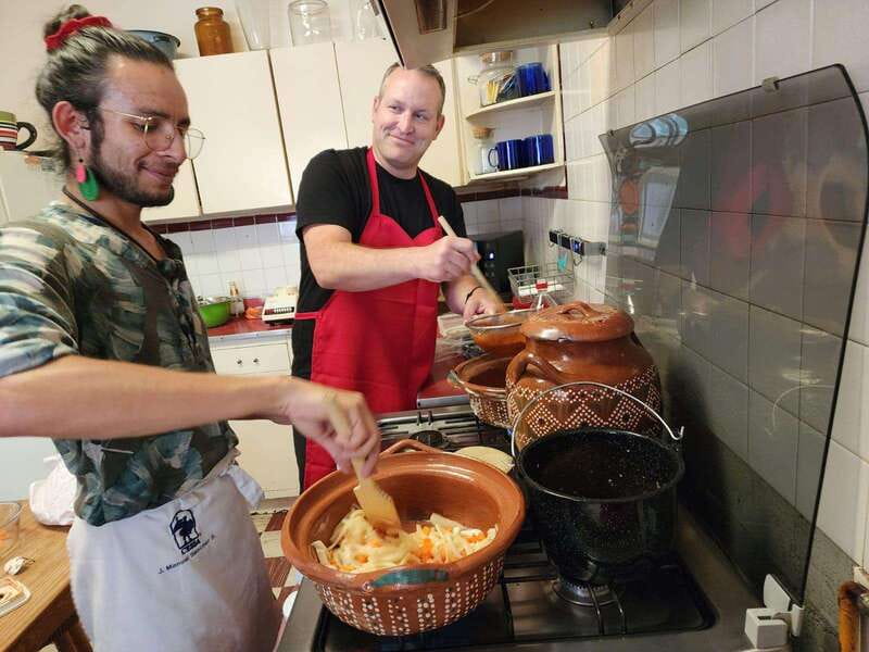 Coyocán: Market Tour and Cooking Class - Meeting Ricardo at Coyoacán Market