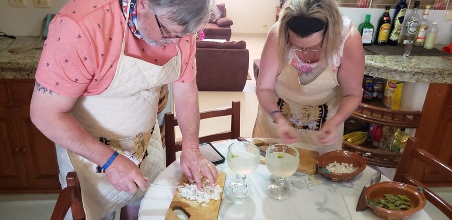 Cozumel: Private Cooking Class in a Family Kitchen - Who will enjoy this Cozumel outing