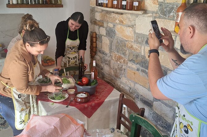 Cretan Flavors - Cooking Lessons and Wine Olive Oil Tasting - Learning about Cretan wine by the glass