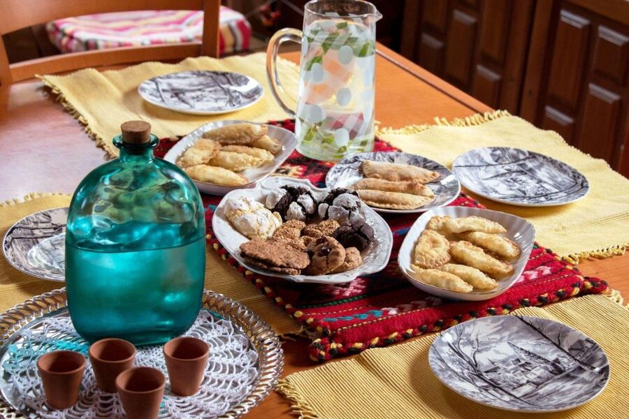 Crete: Cooking classes. Based on Cretan cuisine - Greens, herbs, and the logic of Cretan food