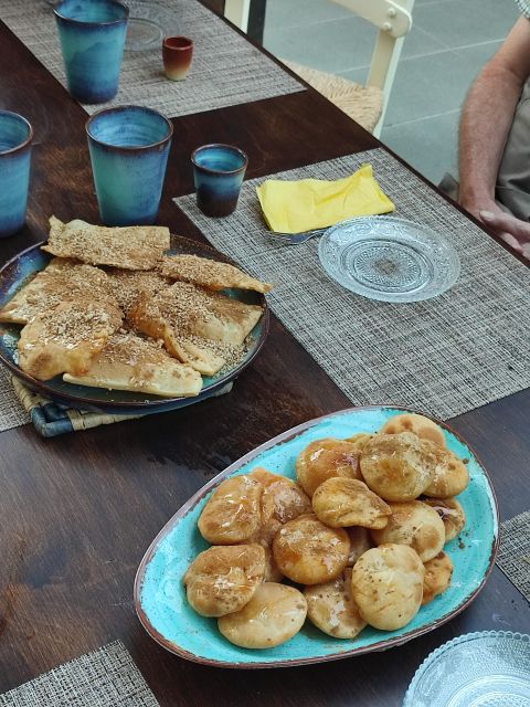 Crete: Cooking classes. Based on Cretan cuisine - Sitting down to eat what you made