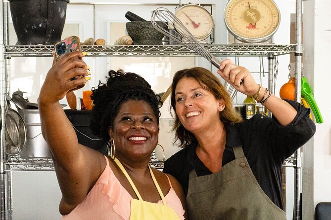 Curaçao Cooking Class - Picking a dish and working in pairs
