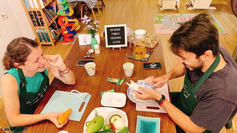 Da Nang Family Cooking Class - with Local Family in Da Nang - Menu II: bánh xèo followed by beef phở