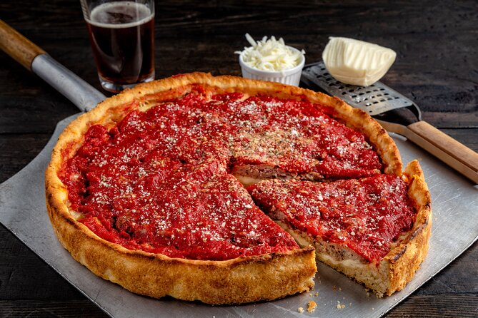 Deep Dish Cooking Class at Pizzeria Uno in Chicago - Making deep dish near the birthplace of Chicago pizza