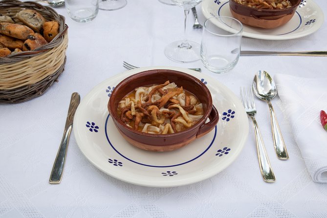 Dining experience at a local's home in Brindisi with show cooking - Why the local-home setting changes the meal