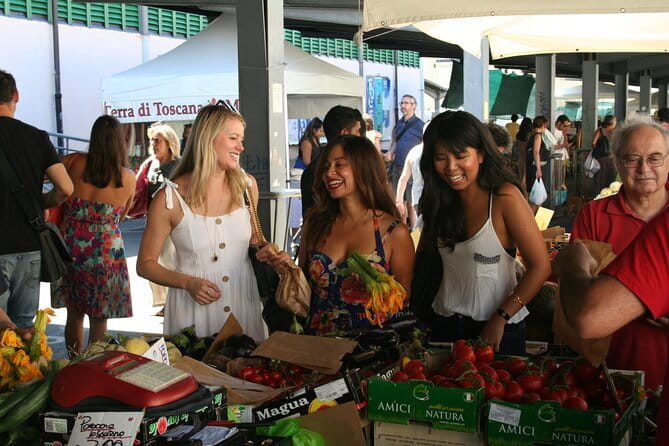 Dolce Vita by Day Market Tour & Pasta Making Class - Key points to know before booking