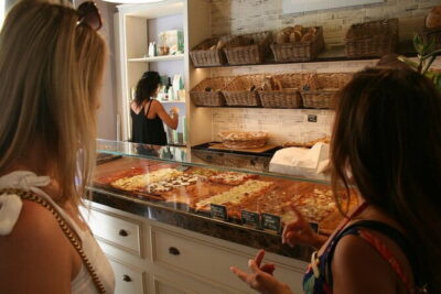 Dolce Vita by Day Market Tour & Pasta Making Class