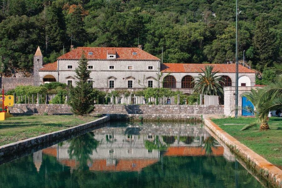 Dubrovnik: Private Cooking Experience with Wine Tasting - Key points to know before booking