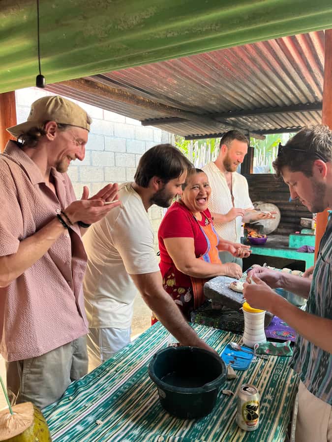 El Paredón: Traditional Cooking Class with a Local Family - Entering a Family Home in Central El Paredón