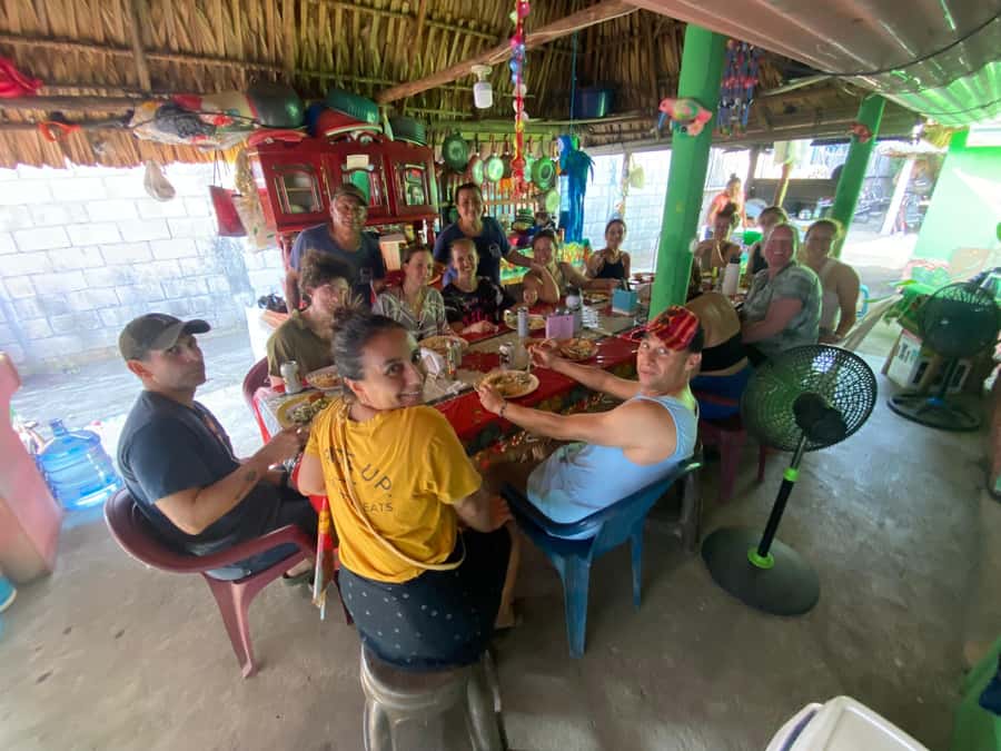 El Paredón: Traditional Cooking Class with a Local Family - Chopping, Mixing, and Learning the Family Method