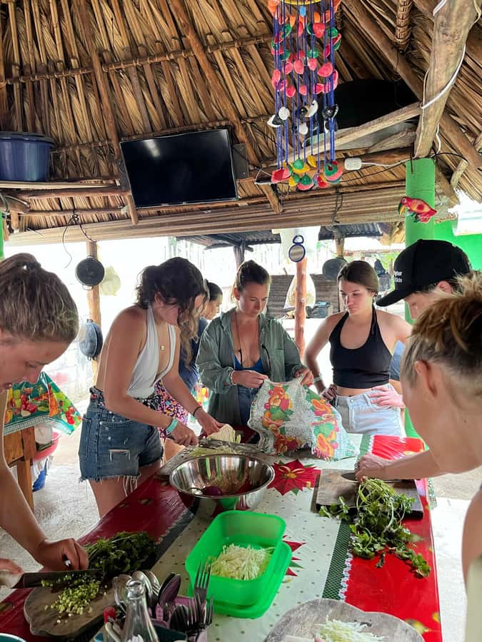 El Paredón: Traditional Cooking Class with a Local Family - Shaping Guatemalan Corn Tortillas by Hand
