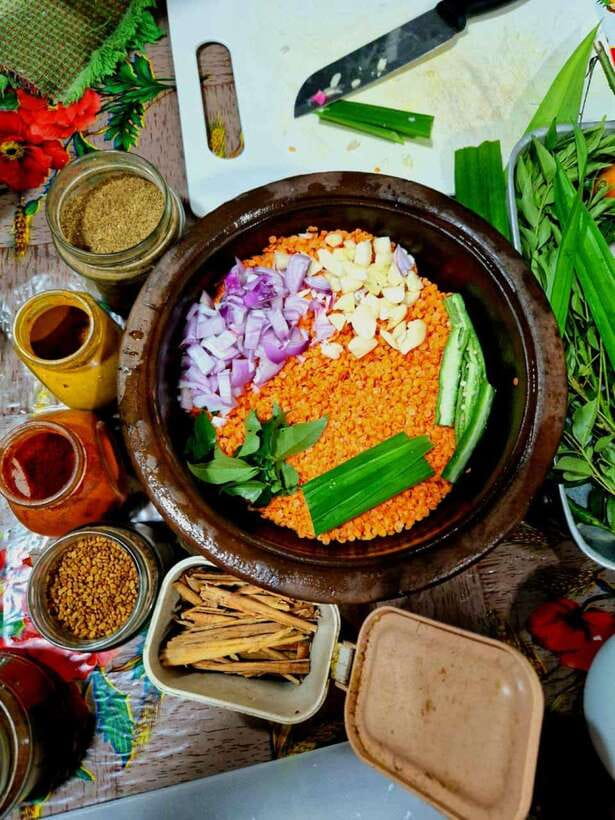 Ella: Sri Lankan Authentic Cooking expirience - Sitting down to eat what you prepared