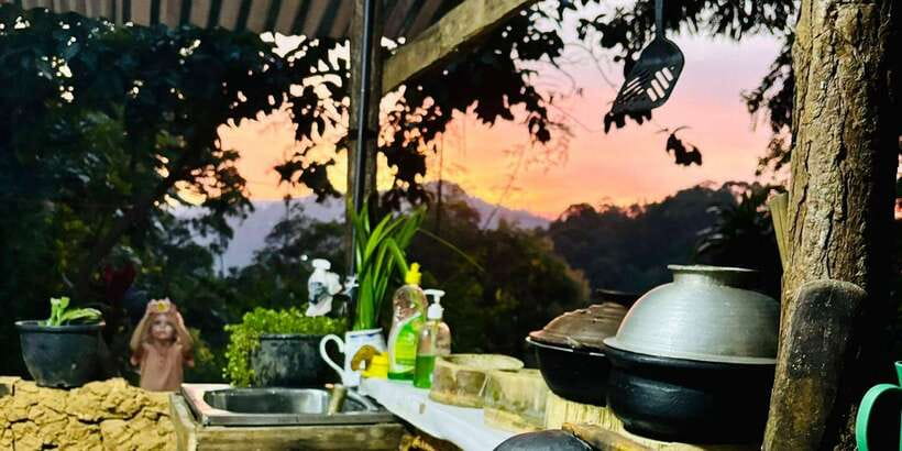 Ella: Sri Lankan Cooking Class with Neranji at Homestay - Preparing a full Sri Lankan meal