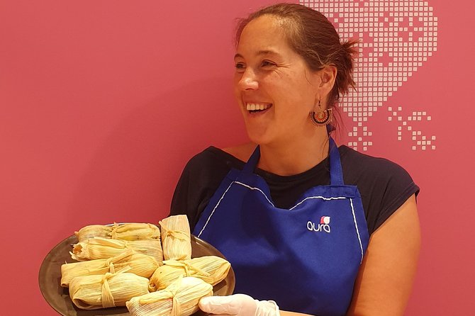Essence of Mexico: Authentic Mexican Cooking Class & Market Tour - Start with agua fresca and a lesson in Mexican food