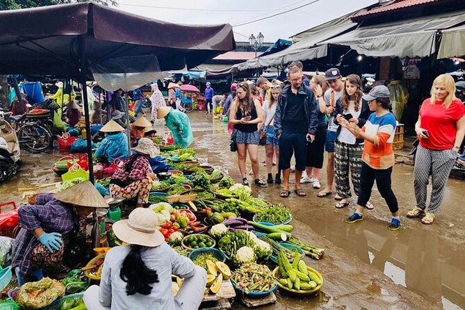Experience Local Market and Boat Ride with Cooking Class - Who should book this experience?