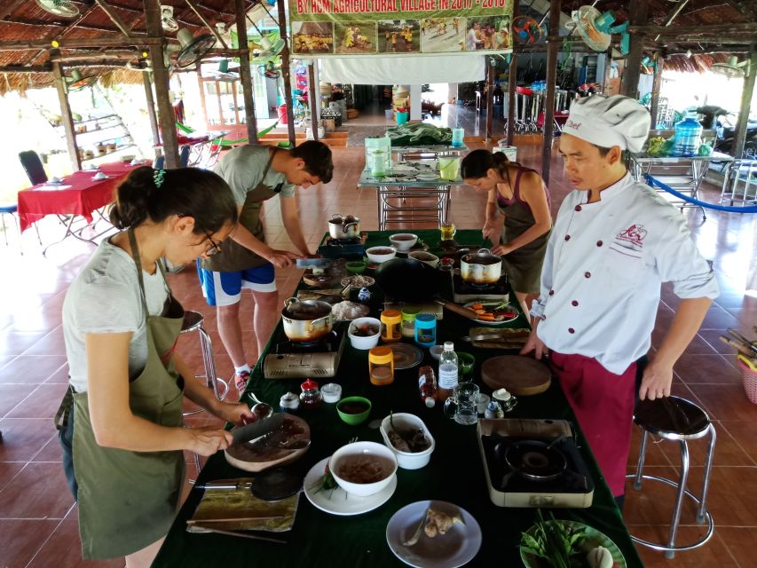 Farm-To-Table Healthy Cooking Class: Half-Day Tour - Inside the mushroom house