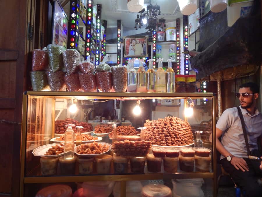 Fes: Private Moroccan Cooking Class - Cooking inside a traditional Moroccan house