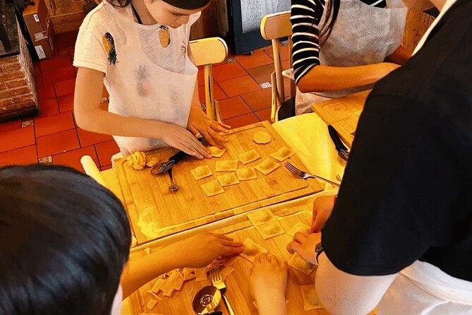 Fettuccine Pasta Cooking Class in Rome City Center - What the Mixed Feedback Means for You