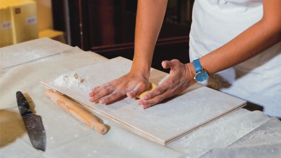 Fettuccine, Ravioli and Tiramisu Pasta Making in Rome - What the $82 price really covers