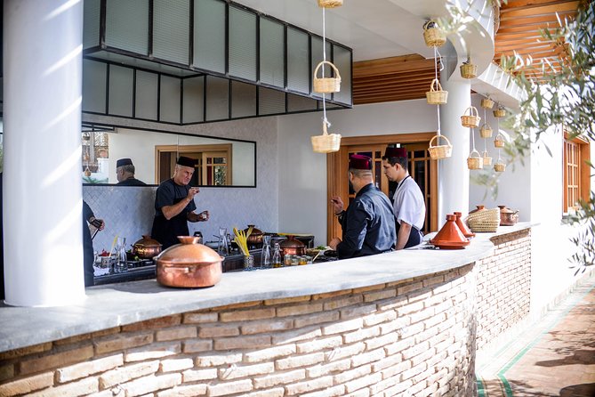 Fez Cooking School at Palais Amani Experience - Why the Fez souk is the real beginning of the class