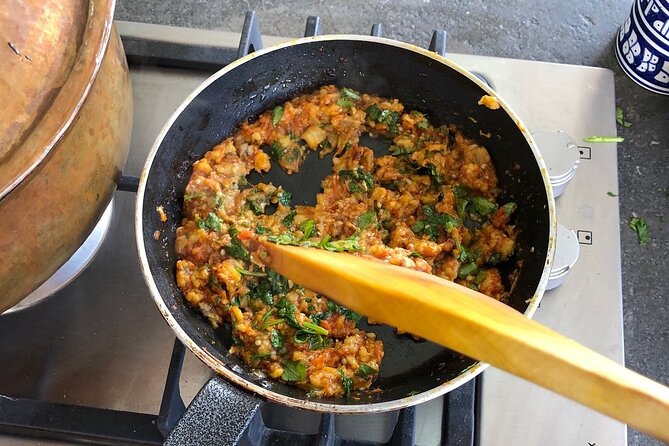 Fez Cooking School at Palais Amani Experience - Price, group size, and practical value