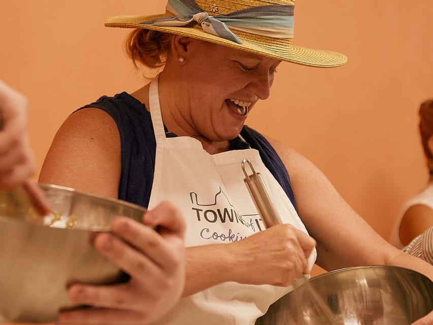 Florence: Cooking Class with Local Food Market Tour - Key points at a glance