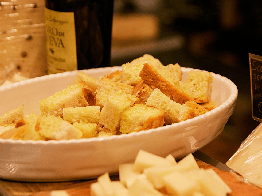 Florence: Cooking Class with Local Food Market Tour - The chefs shape the experience