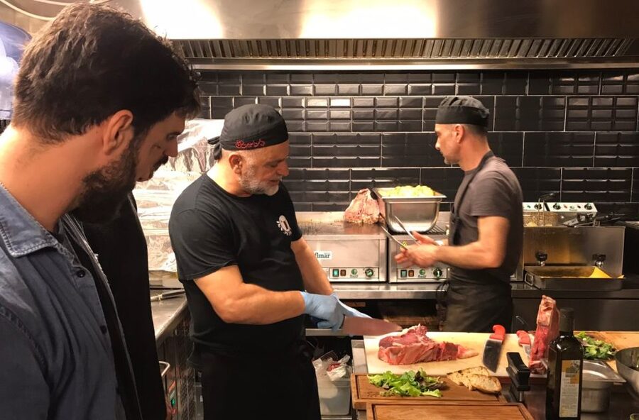 Florence: Florentine Steak Cooking Class with 3-Course Meal - Fettunta and the Tuscan side dishes