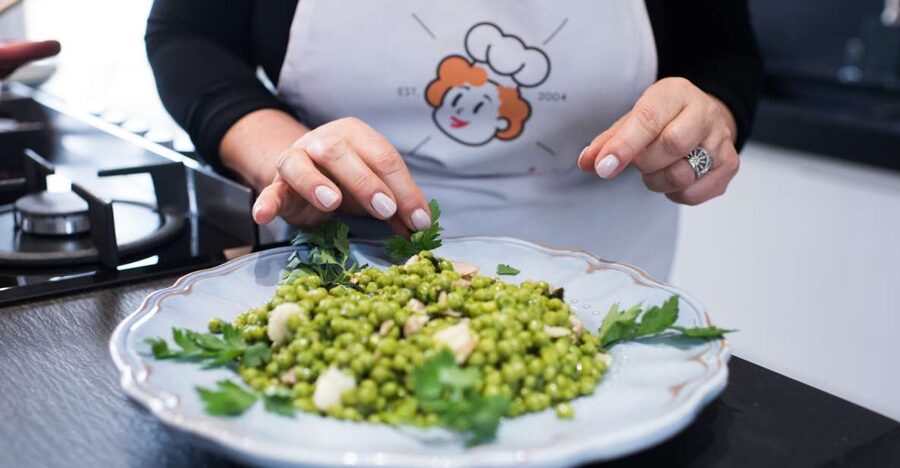 Florence: Market and Cooking Class at a Local's Home - Cooking three Tuscan recipes at home