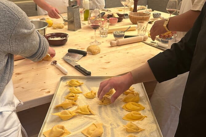 Florence: Pasta Cooking Class with Unlimited Wine - What you make from flour to dinner