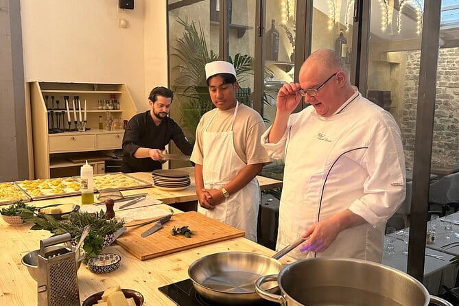 Florence: Pasta Cooking Class with Unlimited Wine - The meal and unlimited Tuscan wine