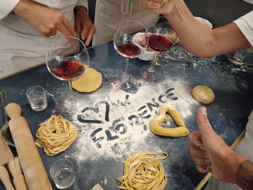 Florence: Pasta-Making Class with Dinner, Wine and... Sing! - What kind of pasta class is this?