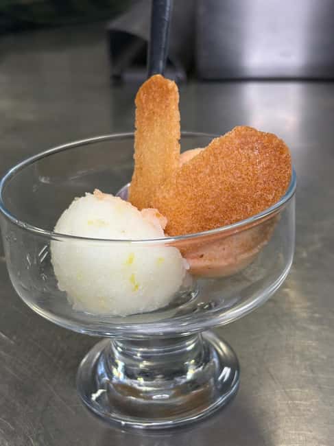 Florence: Pizza and Gelato Cooking Class - What to expect from the group setting