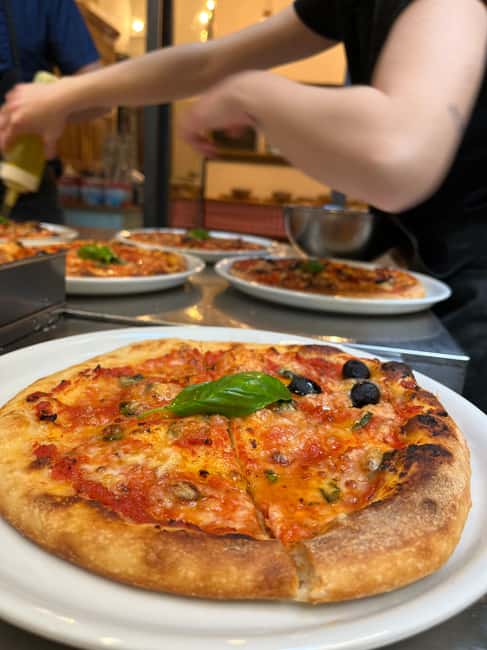 Florence: Pizza and Gelato Cooking Class - Starting with dough, sauce, and useful kitchen skills