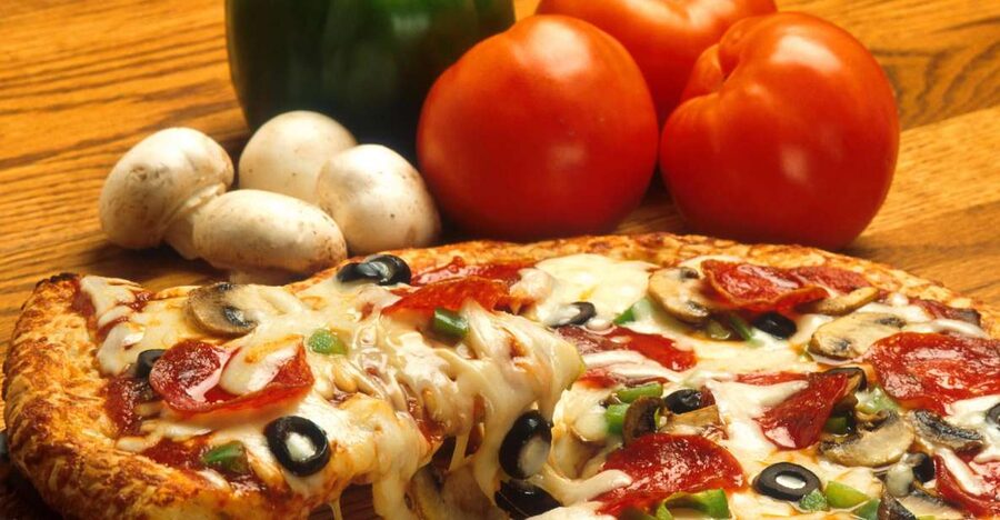 Florence: Pizza-Making and Gelato Experience - Making pizza from dough to first bite