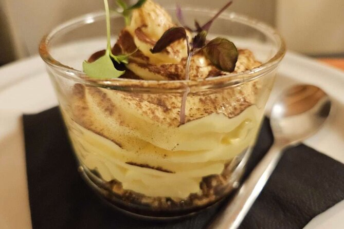 Florence Pizza & Tiramisù Cooking Class: Small Group Experience - Who should book this Florence class?