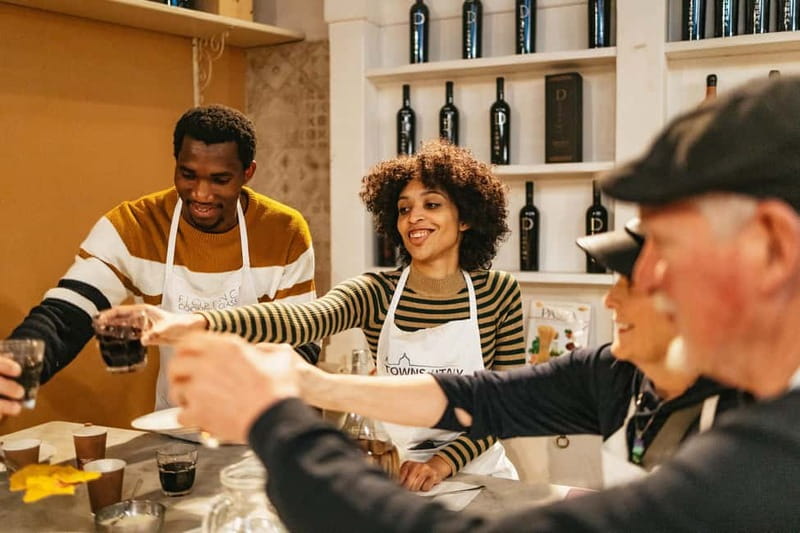 Florence: Premium Pasta and Gelato Cooking Class - The gelato lesson while the pasta rests