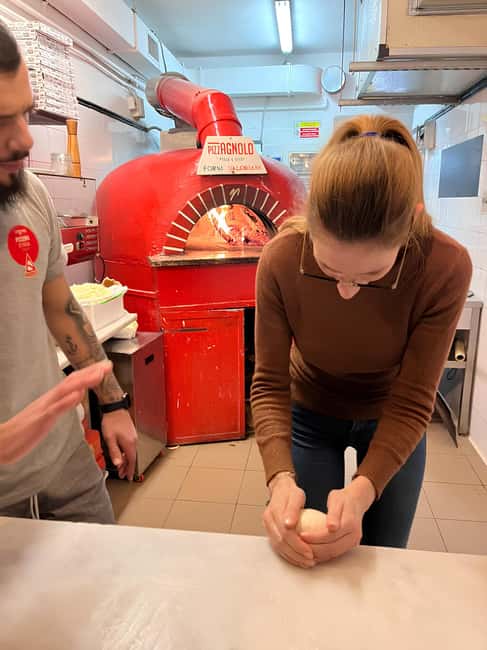 Florence: Private Pizza Making Class with Wine Tasting - Sitting down with Chianti Classico and Tuscan Rosé