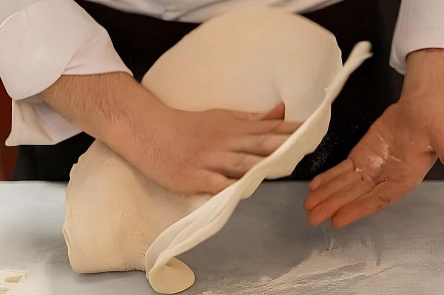 Florence: Private Pizza Making Class with Wine Tasting - How private-group teaching changes the experience