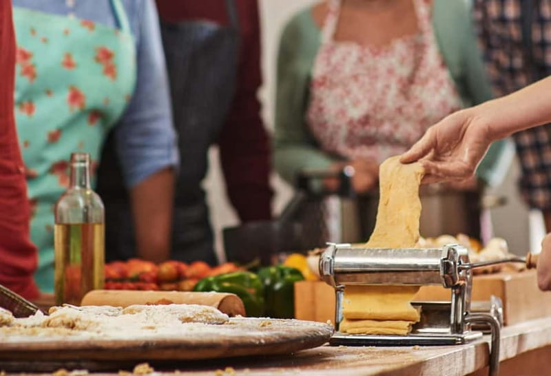 Florence: Tuscan cooking class with handmade pasta and wine - Three shapes, three different pasta lessons