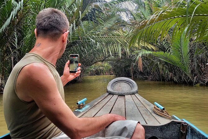 From Ho Chi Minh: Mekong Delta Can Tho Floating Market 2-Day Tour - Starting in District 1 and heading south
