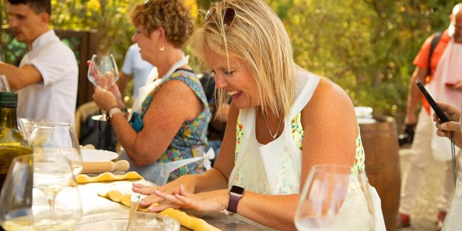 From Livorno: Authentic italian Pasta Cooking Class - Learning to make authentic Italian pasta