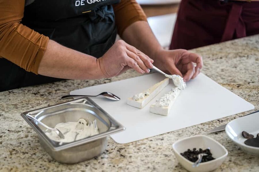 From location: Truffle farm visit, culinary workshop, meal - The 45-minute farm visit