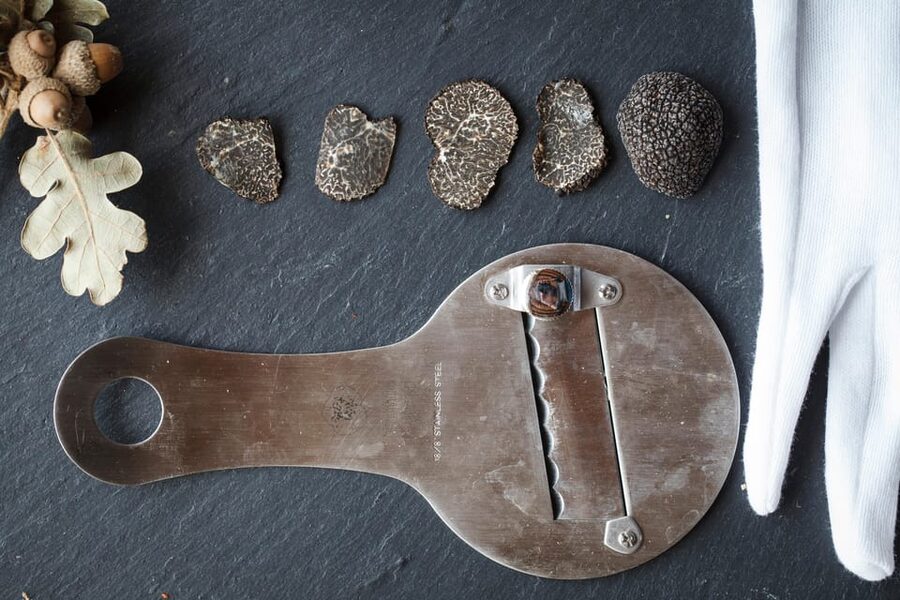 From location: Truffle farm visit, culinary workshop, meal - What the $200 price really covers