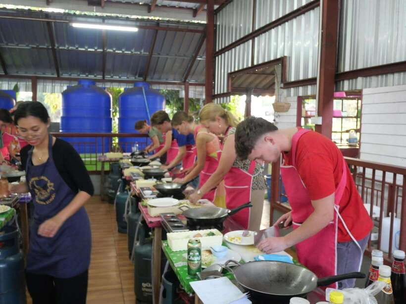 Full Day Thai Cooking Class in Organic Farm and Market - From Chiang Mai market to the farm kitchen