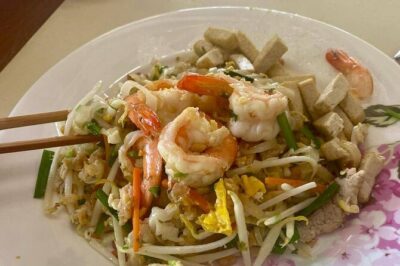Fun Thai Cooking Class near Bangkok