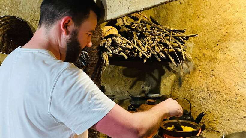 Galle: Cooking Class at a Local Home and Market Tour - What the $40 price includes