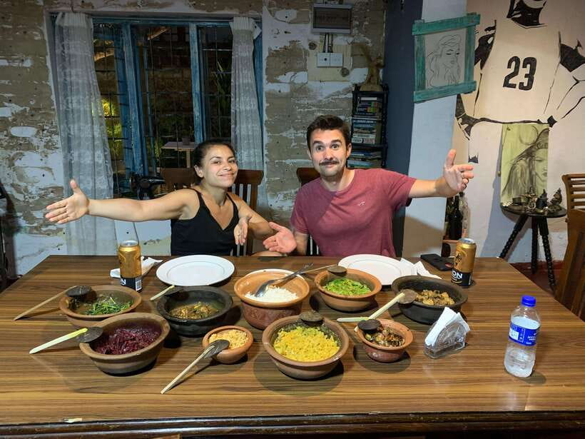 Galle: Traditional Sri Lankan Cooking Class - Your welcome drink and first look at the ingredients