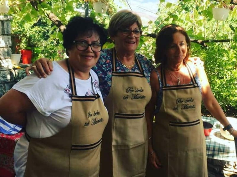 Gjirokastër: Traditional Albanian Vegetarian Cooking Class - Walking from Cerciz Topulli Square to Pazar i Vjeter
