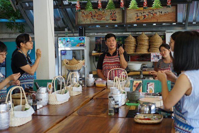 Half-Day Chiang Mai Cooking Class: Make Your Own Thai Foods - What the five-hour schedule feels like